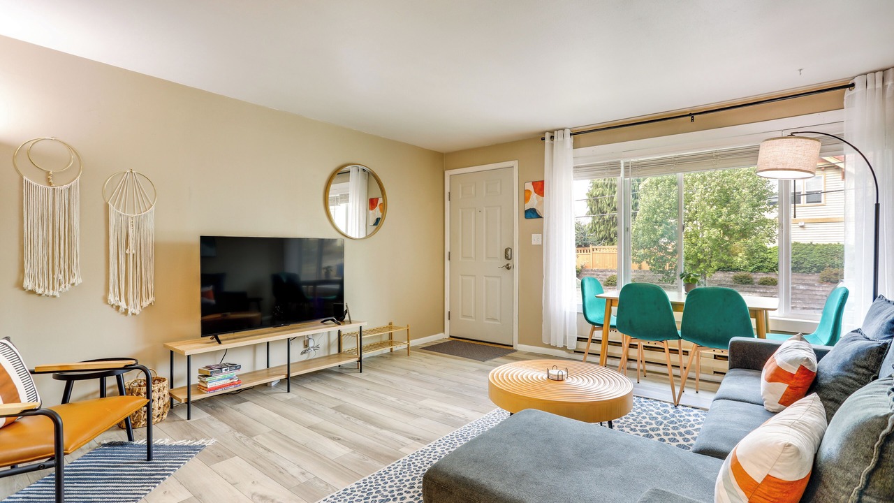 Photo of Livingroom in Old Ballard