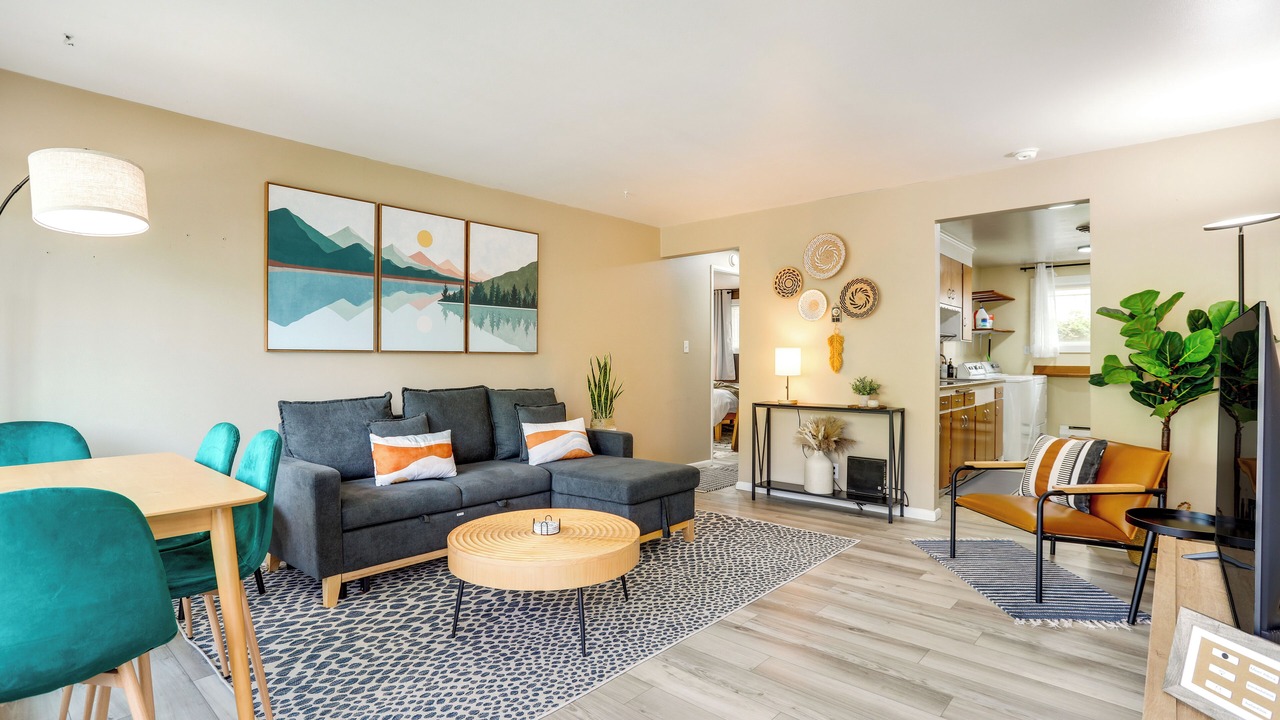 Photo of Others in Old Ballard