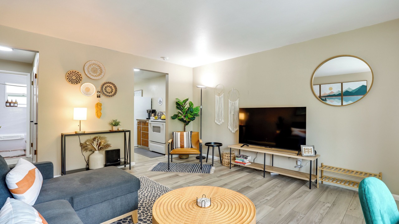 Photo of Livingroom in Old Ballard