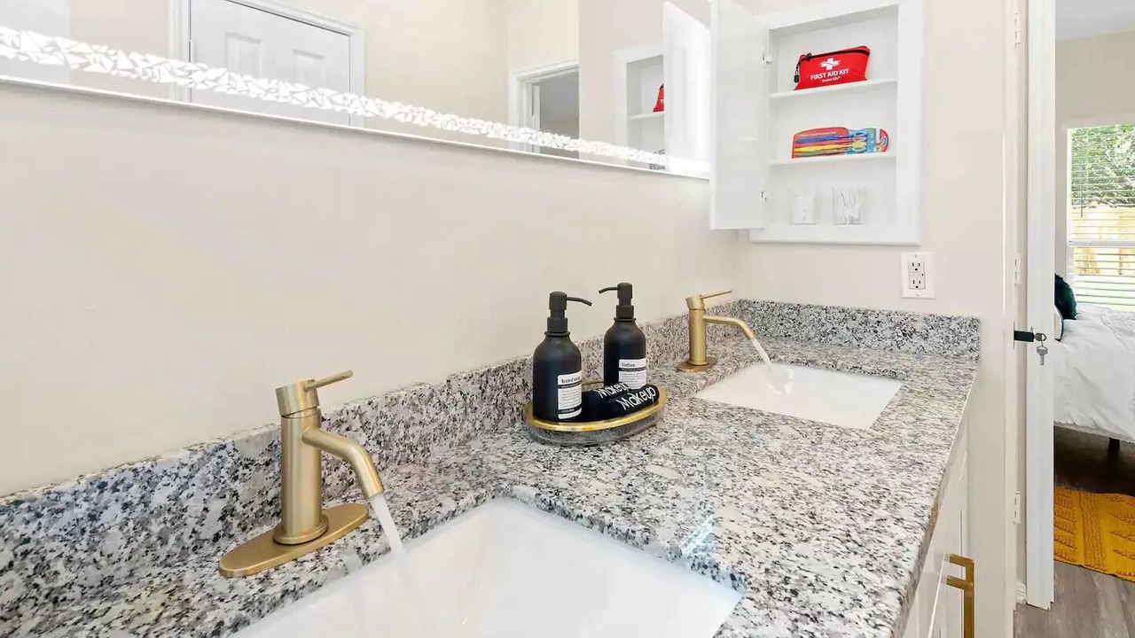 Photo of Bathroom in Barker