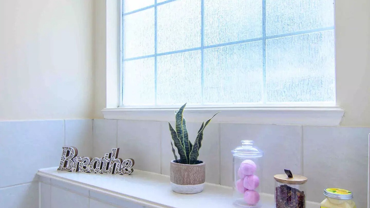 Photo of Bathroom in Barker