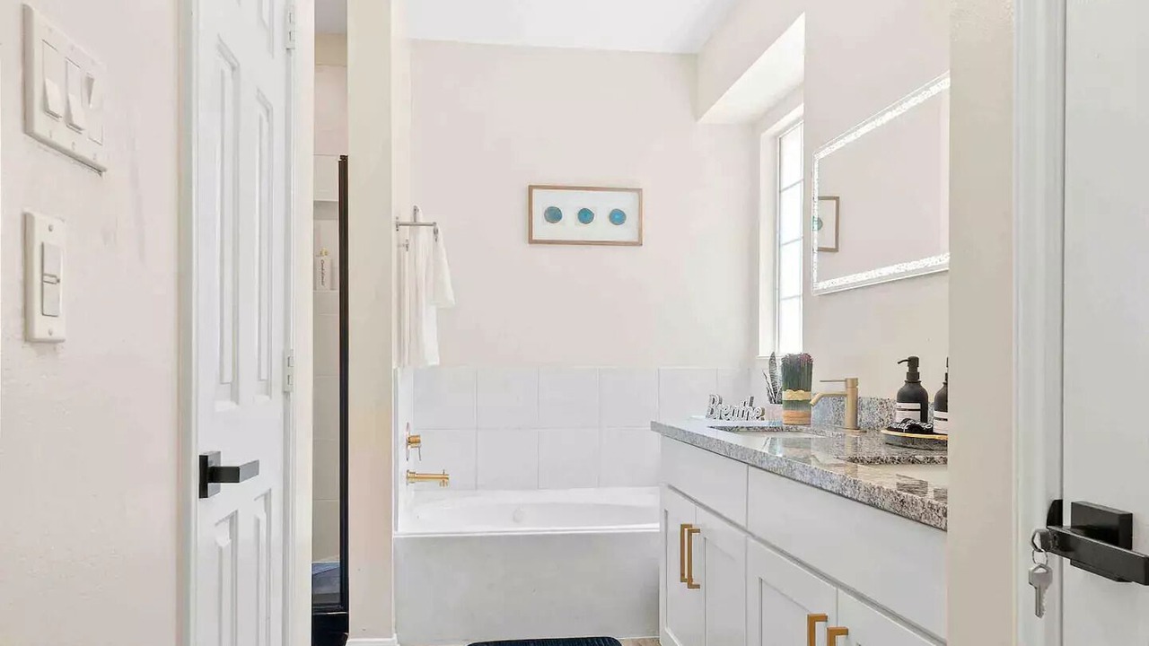 Photo of Bathroom in Barker