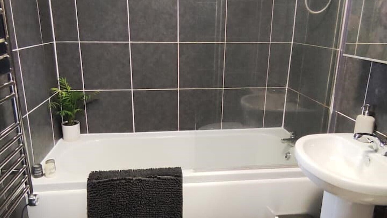 Photo of Bathroom in Cotham