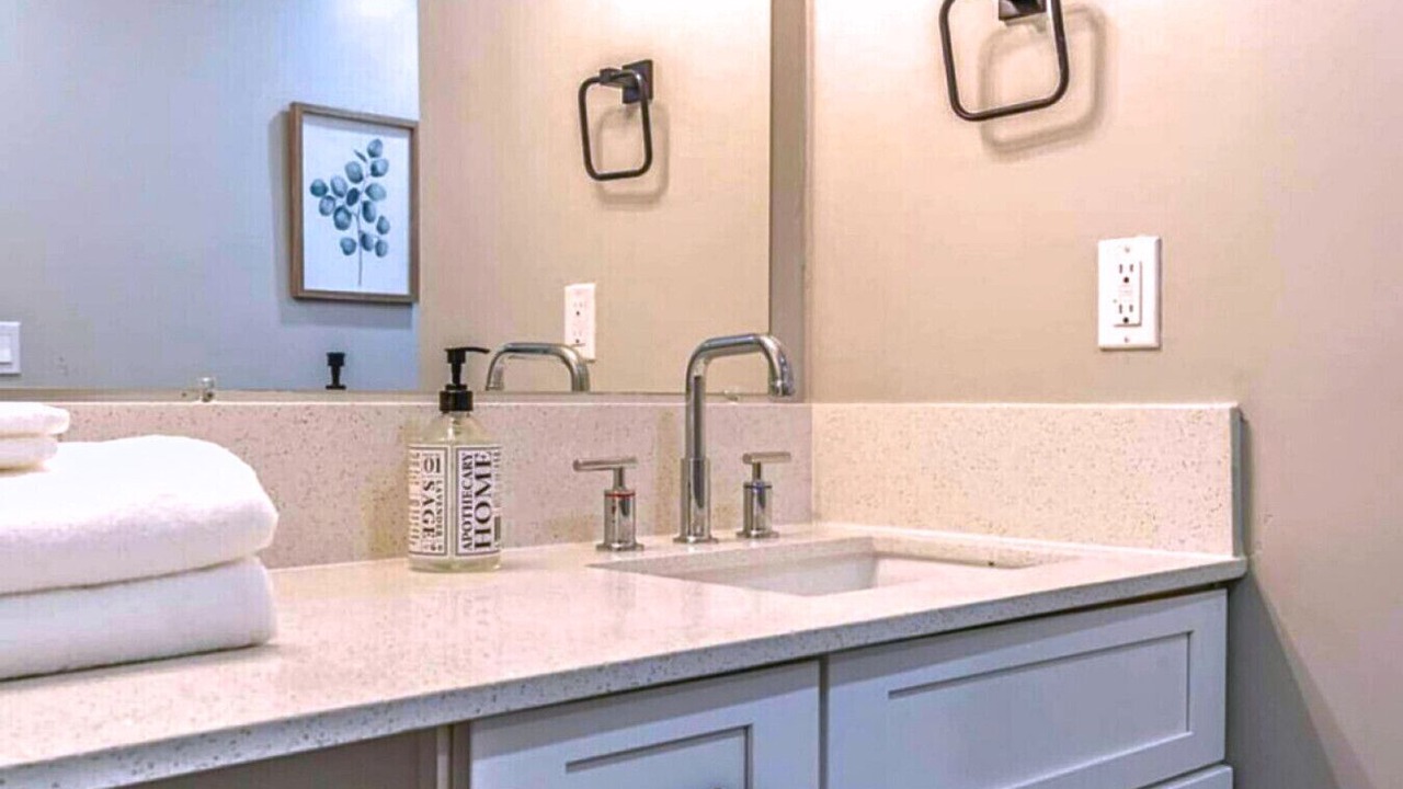 Photo of Bathroom in Neartown