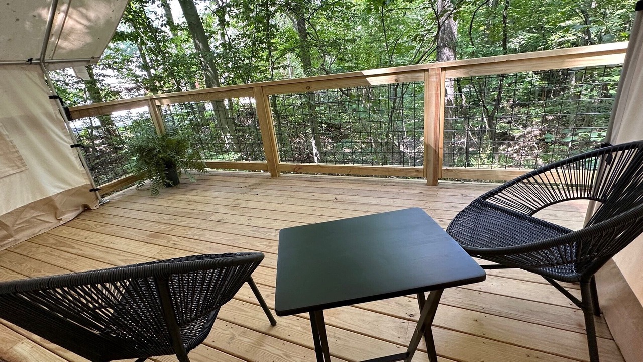 Photo of Patio Balcony in Cuyahoga Falls