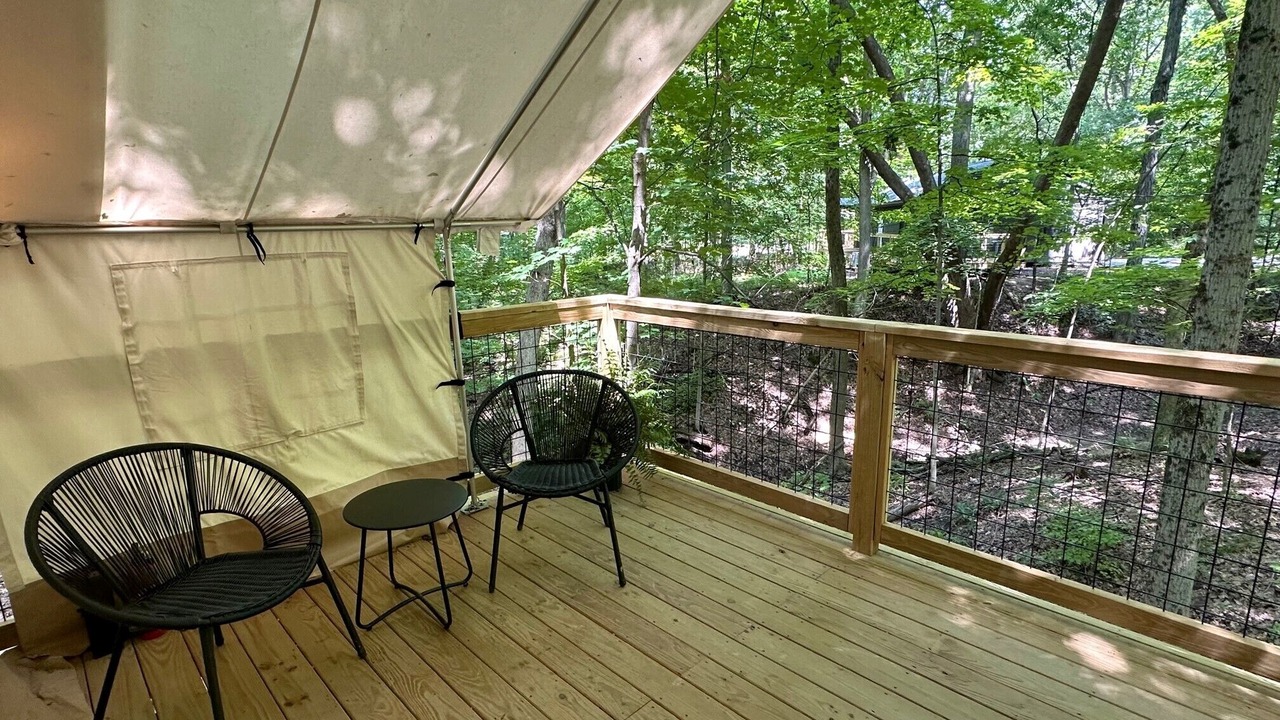 Photo of Patio Balcony in Cuyahoga Falls