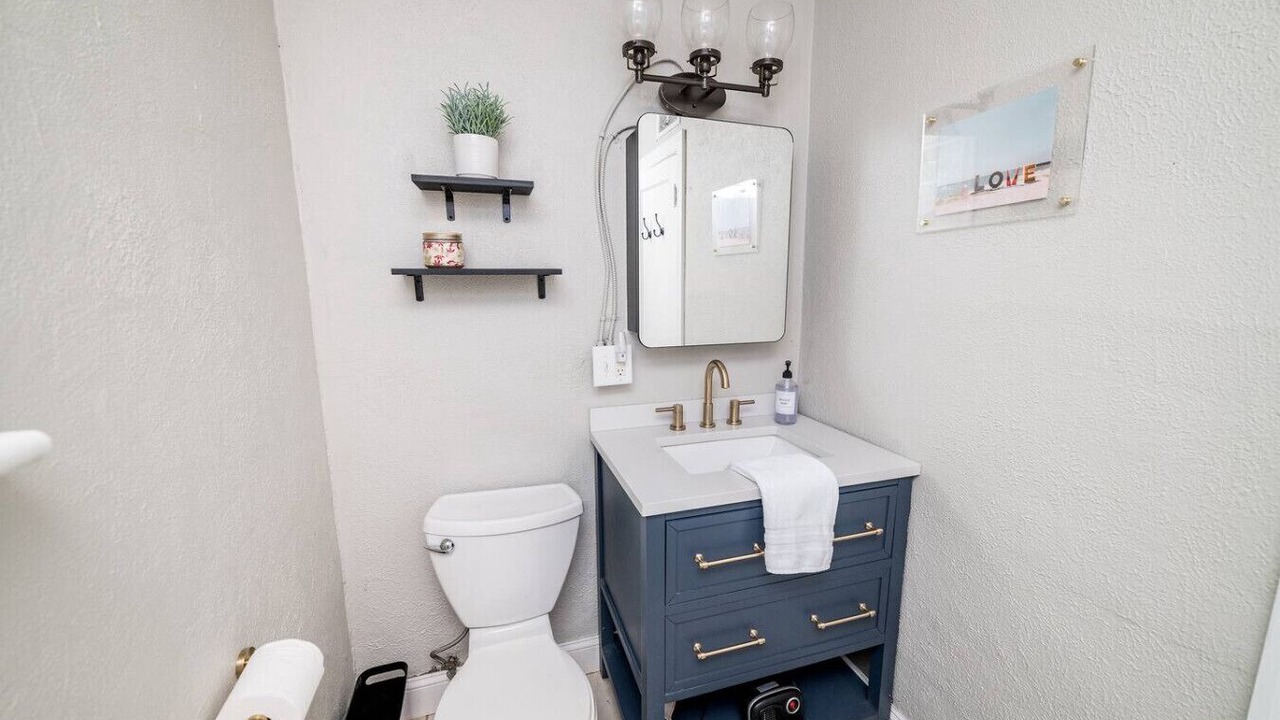 Photo of Bathroom in Peakland