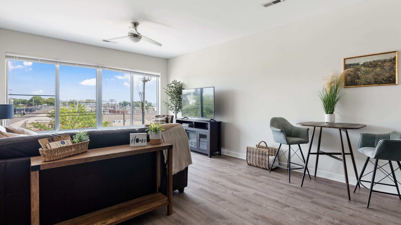 Photo of Livingroom in Grandview Heights