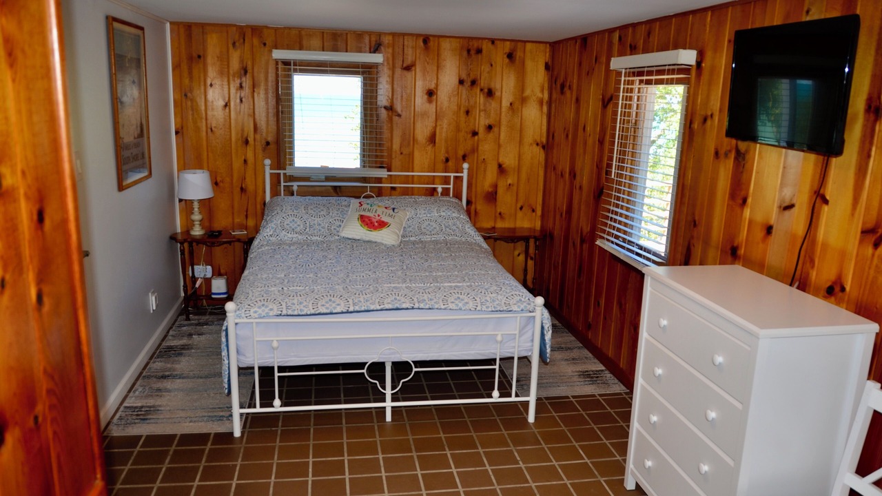 Photo of Bedroom in Wheeler