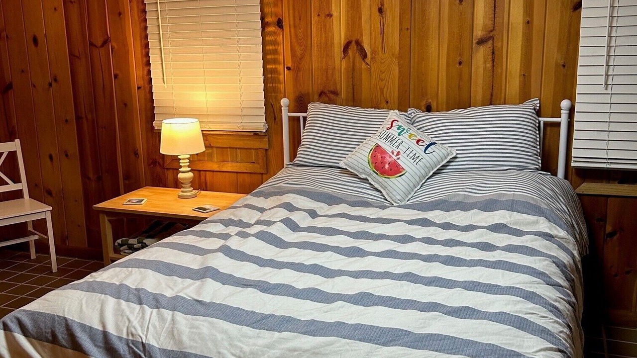 Photo of Bedroom in Wheeler
