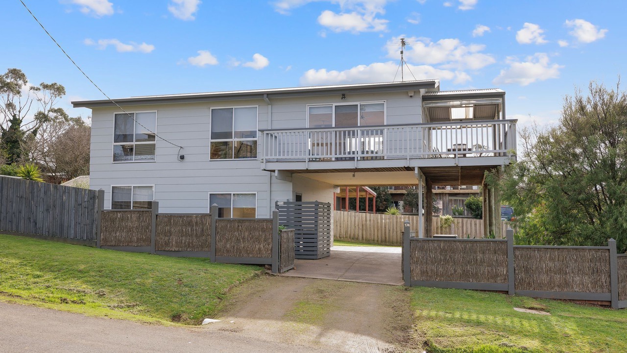 Photo of Others in Smiths Beach