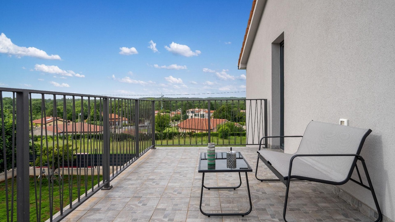 Photo of Patio Balcony in Snasici