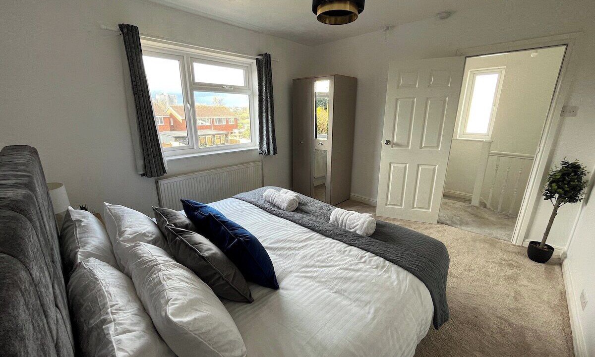 Photo of Bedroom in Binley