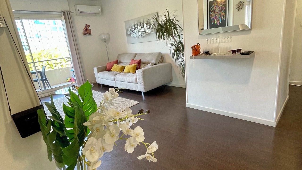 Photo of Livingroom in Chanot - Stade Velodrome