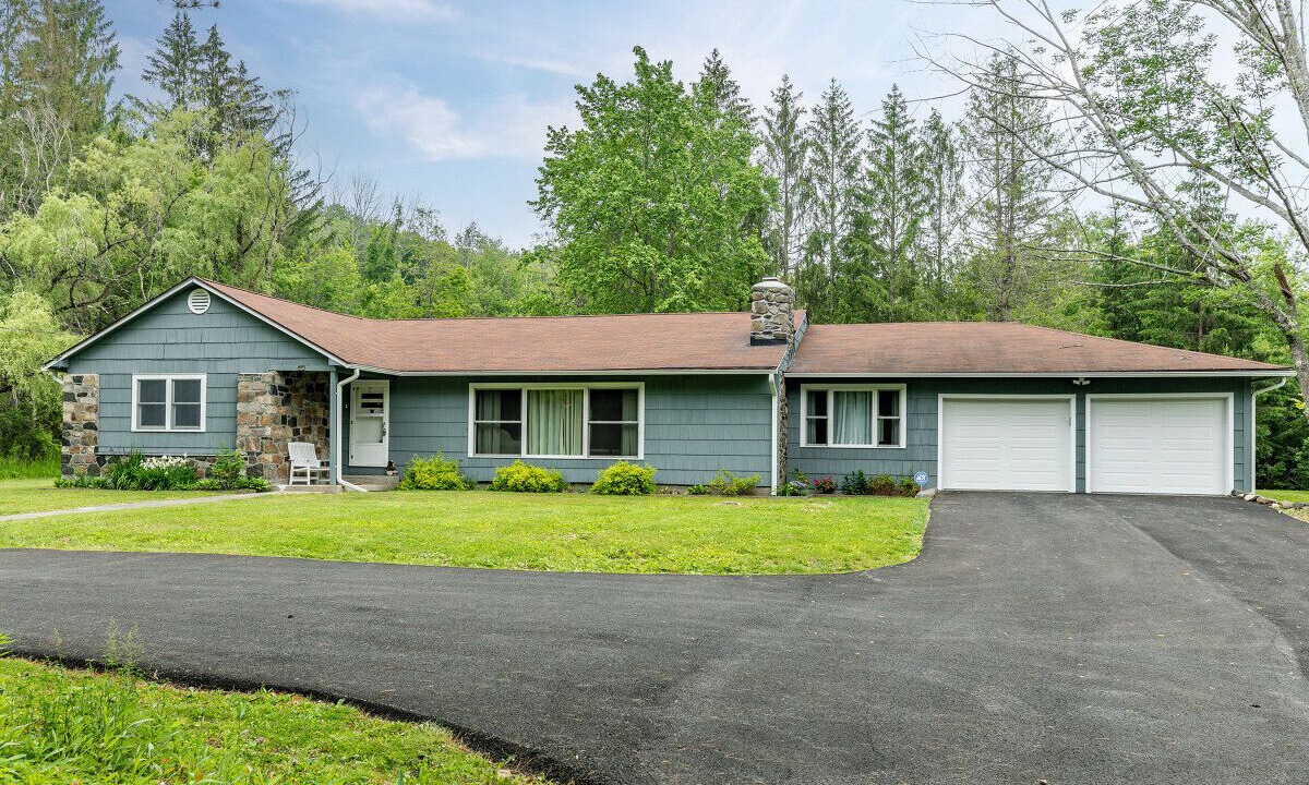 Photo of Outdoor in Warren