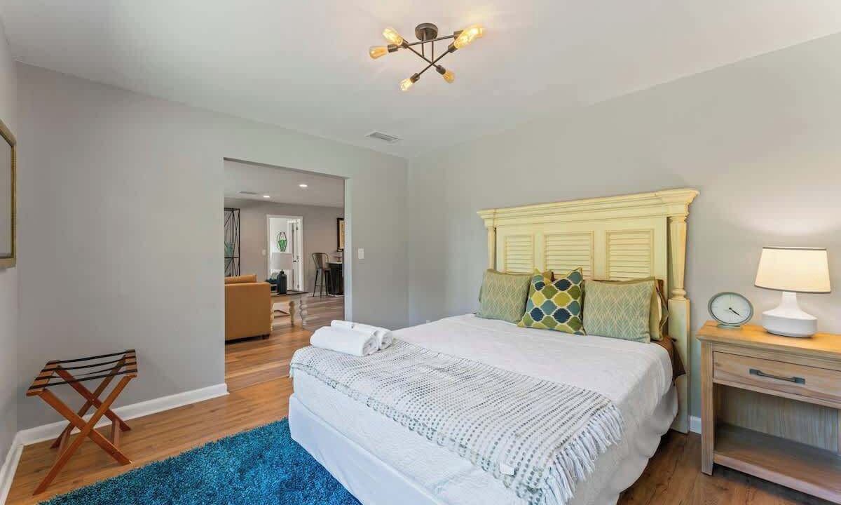 Photo of Bedroom in Lakewood