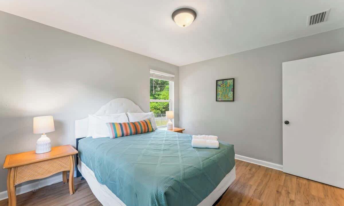 Photo of Bedroom in Lakewood