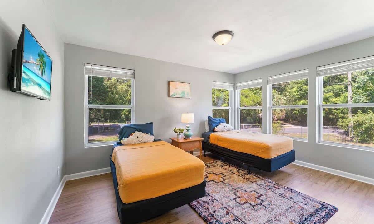 Photo of Bedroom in Lakewood