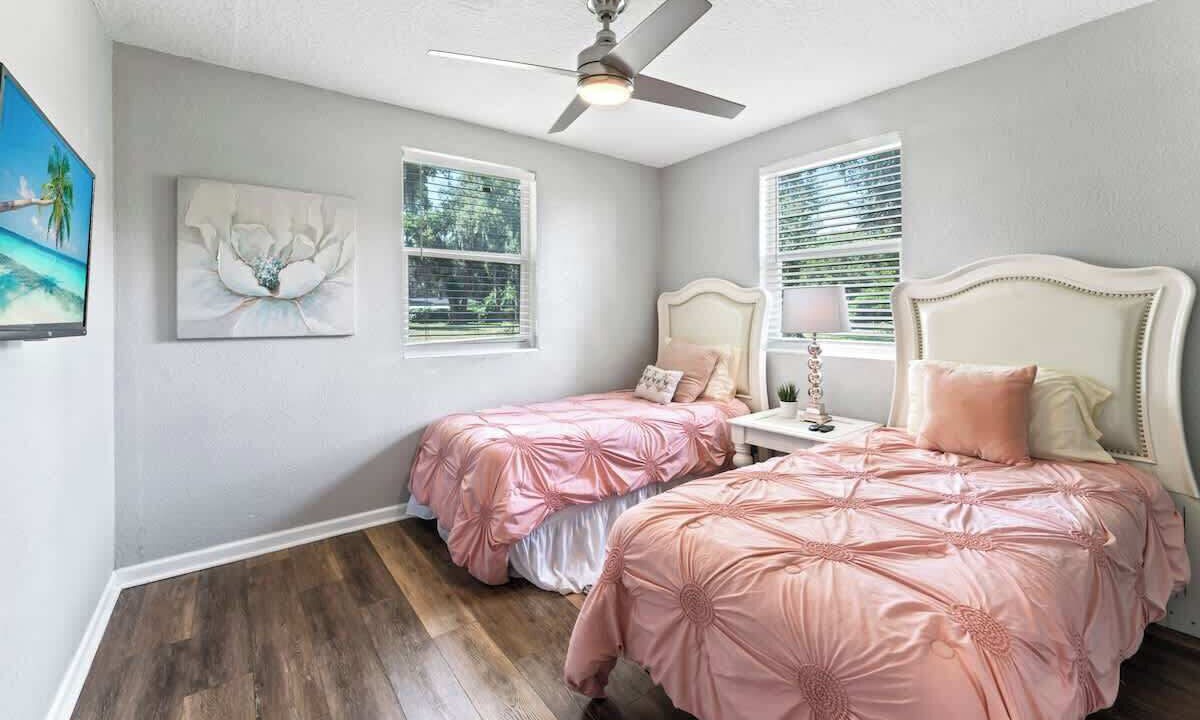 Photo of Bedroom in Lakewood