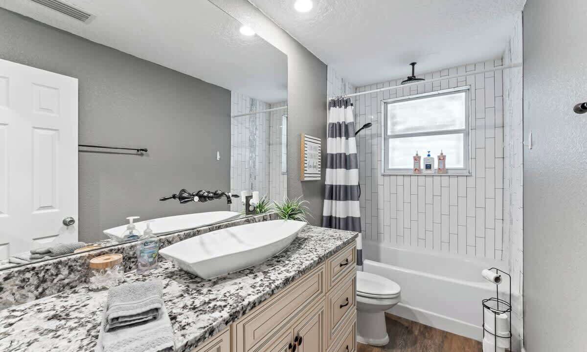 Photo of Bathroom in Lakewood