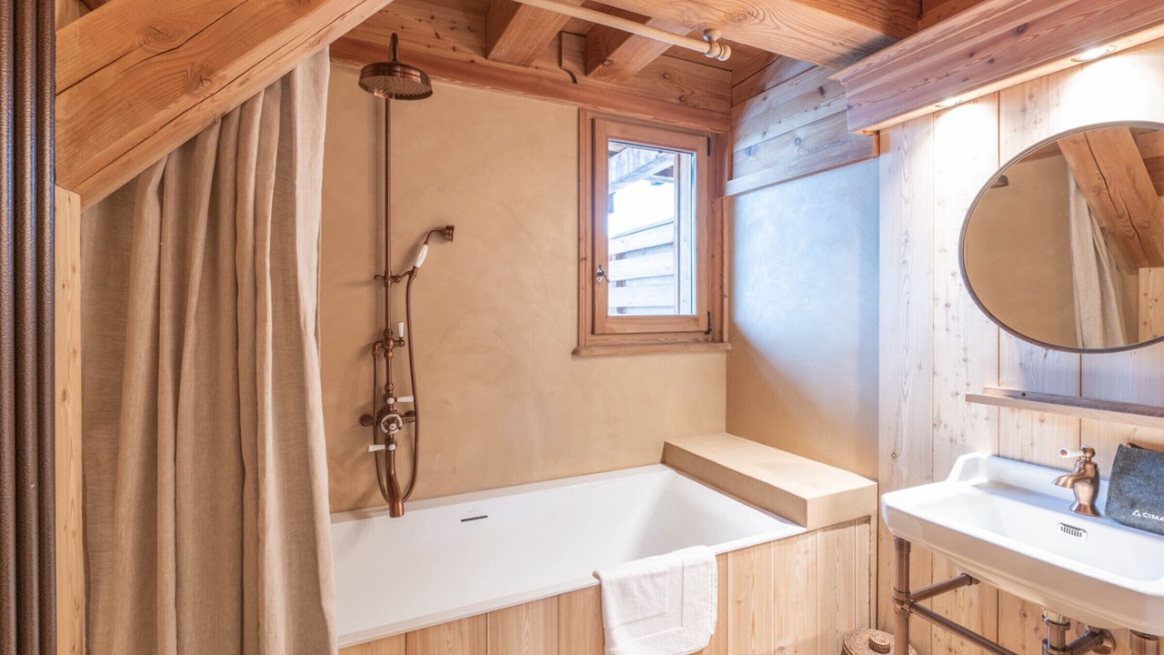 Photo of Bathroom in Cognet