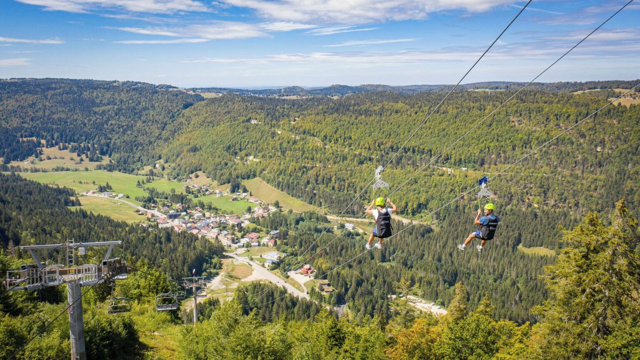 Photo of Others in Mijoux