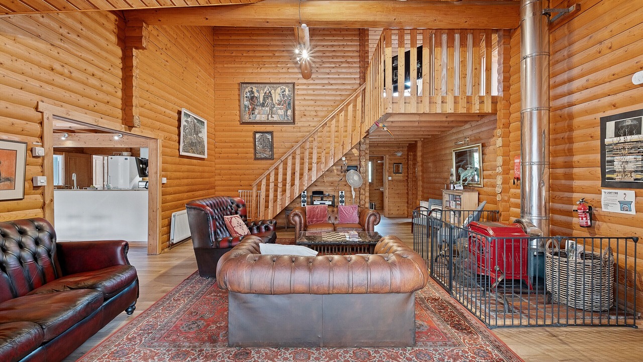 Photo of Others in Torlundy