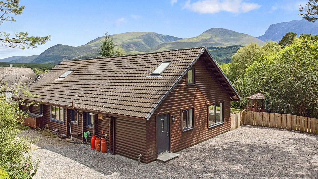 Photo of Outdoor in Torlundy