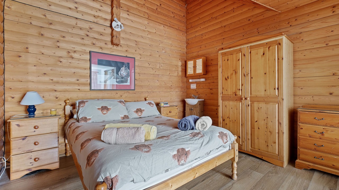 Photo of Bedroom in Torlundy