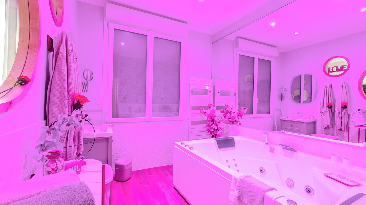 Photo of Bathroom in Calais