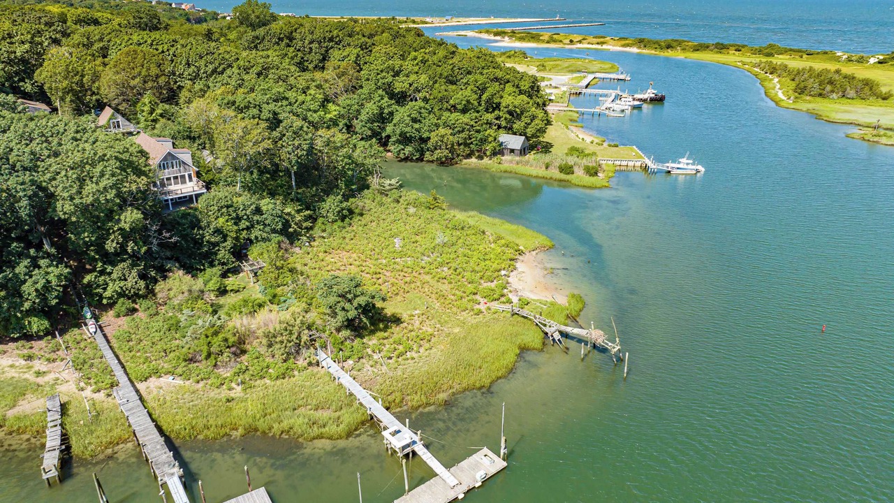 Photo of Others in Mattituck