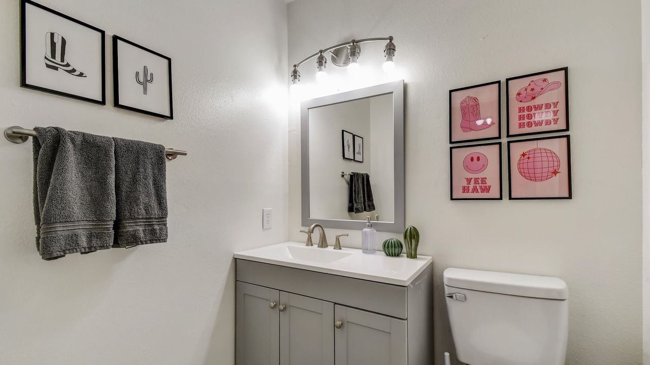 Photo of Bathroom in Medical Center District