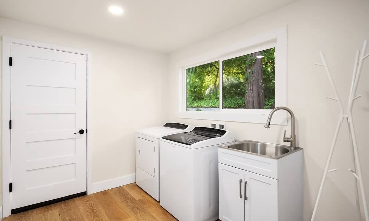 Photo of Others in Haller Lake