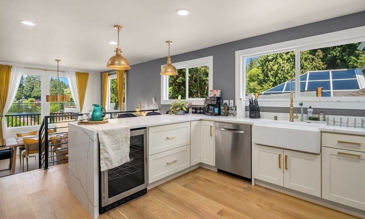 Photo of Others in Haller Lake