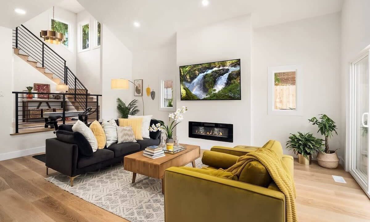 Photo of Bedroom in Haller Lake