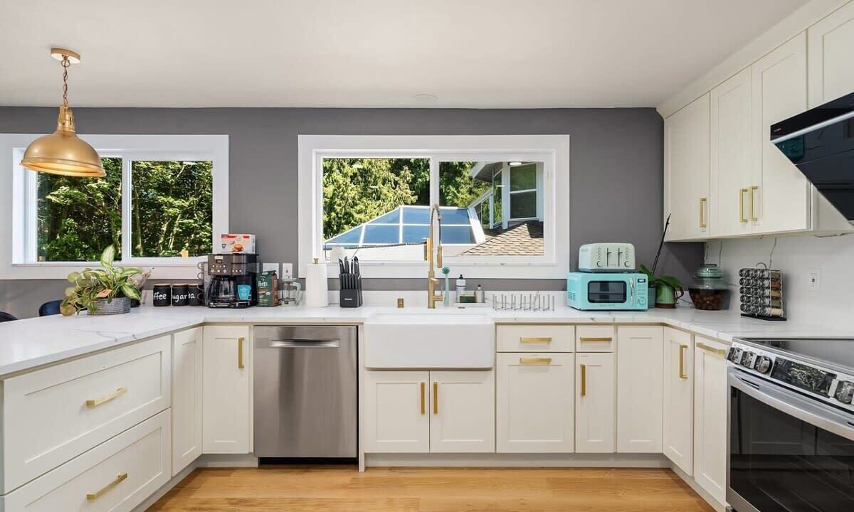 Photo of Others in Haller Lake