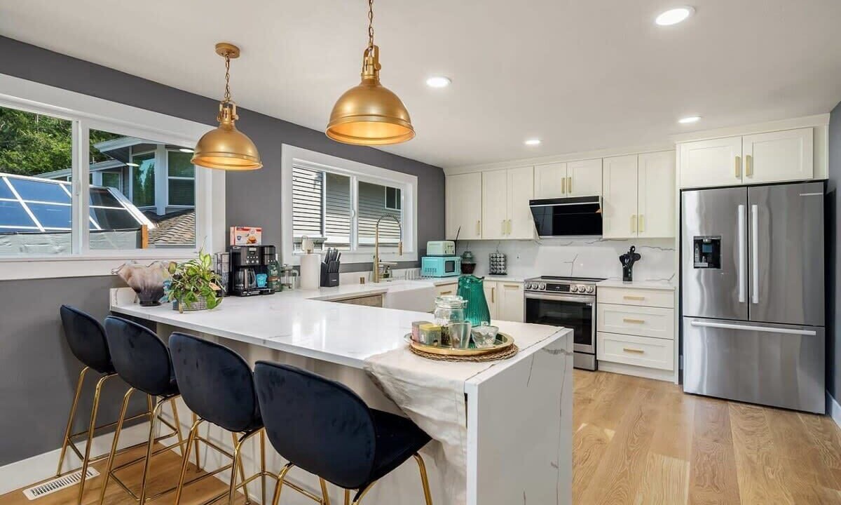 Photo of Others in Haller Lake