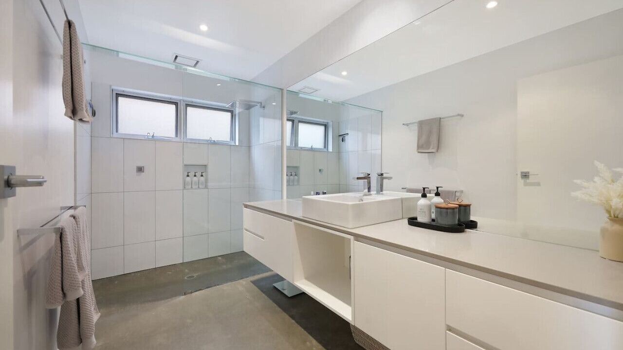 Photo of Bathroom in Warrnambool