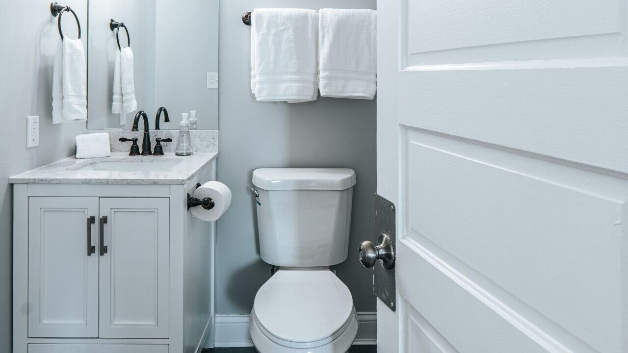 Photo of Bathroom in Oakley