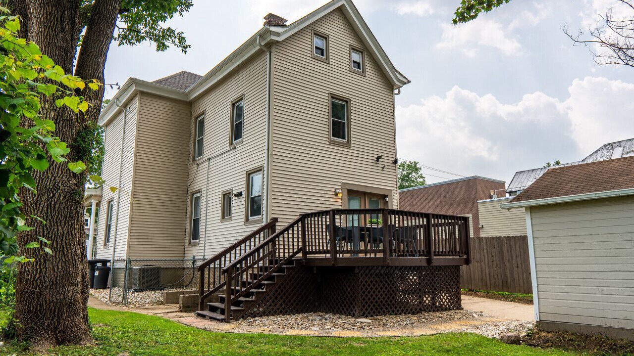 Photo of Outdoor in Oakley