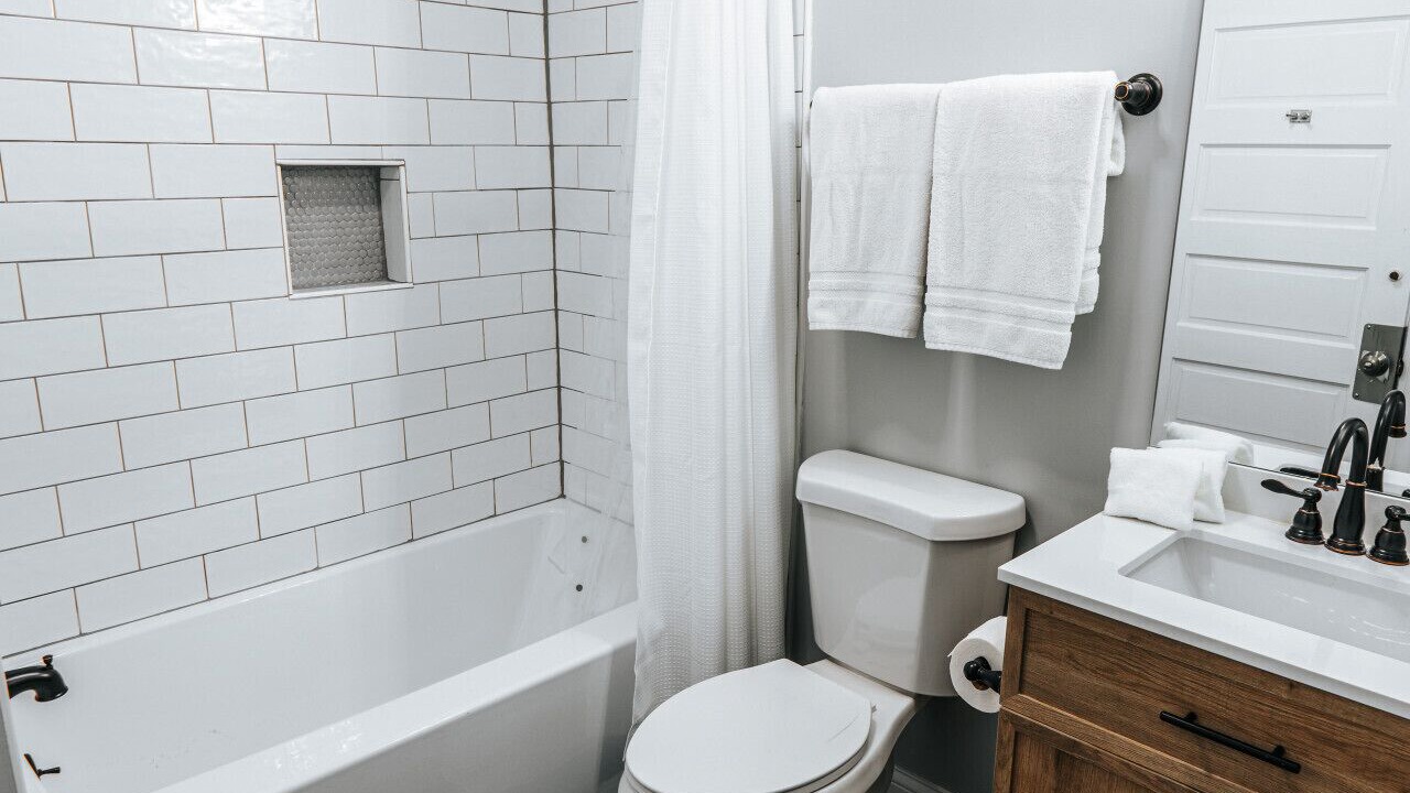 Photo of Bathroom in Oakley