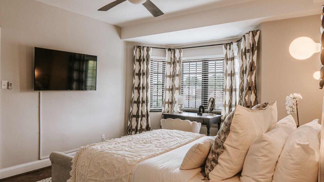 Photo of Bedroom in Hyde Park