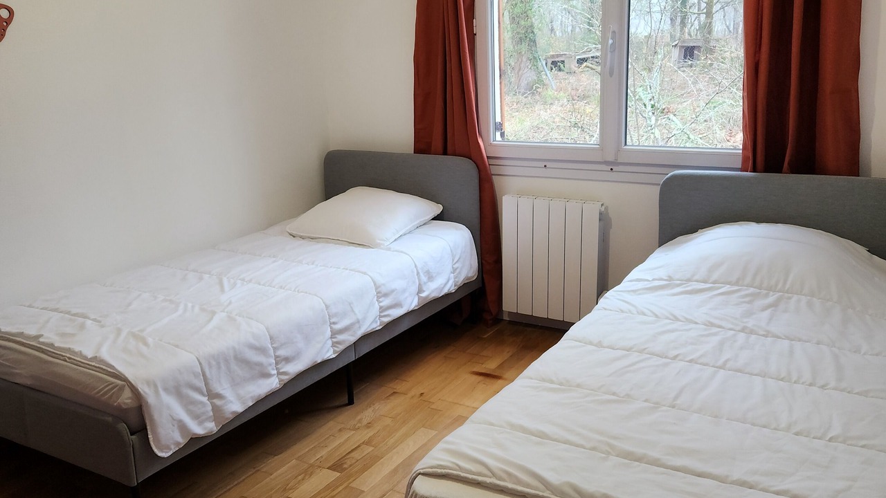Photo of Bedroom in Saint-Germain-dEsteuil