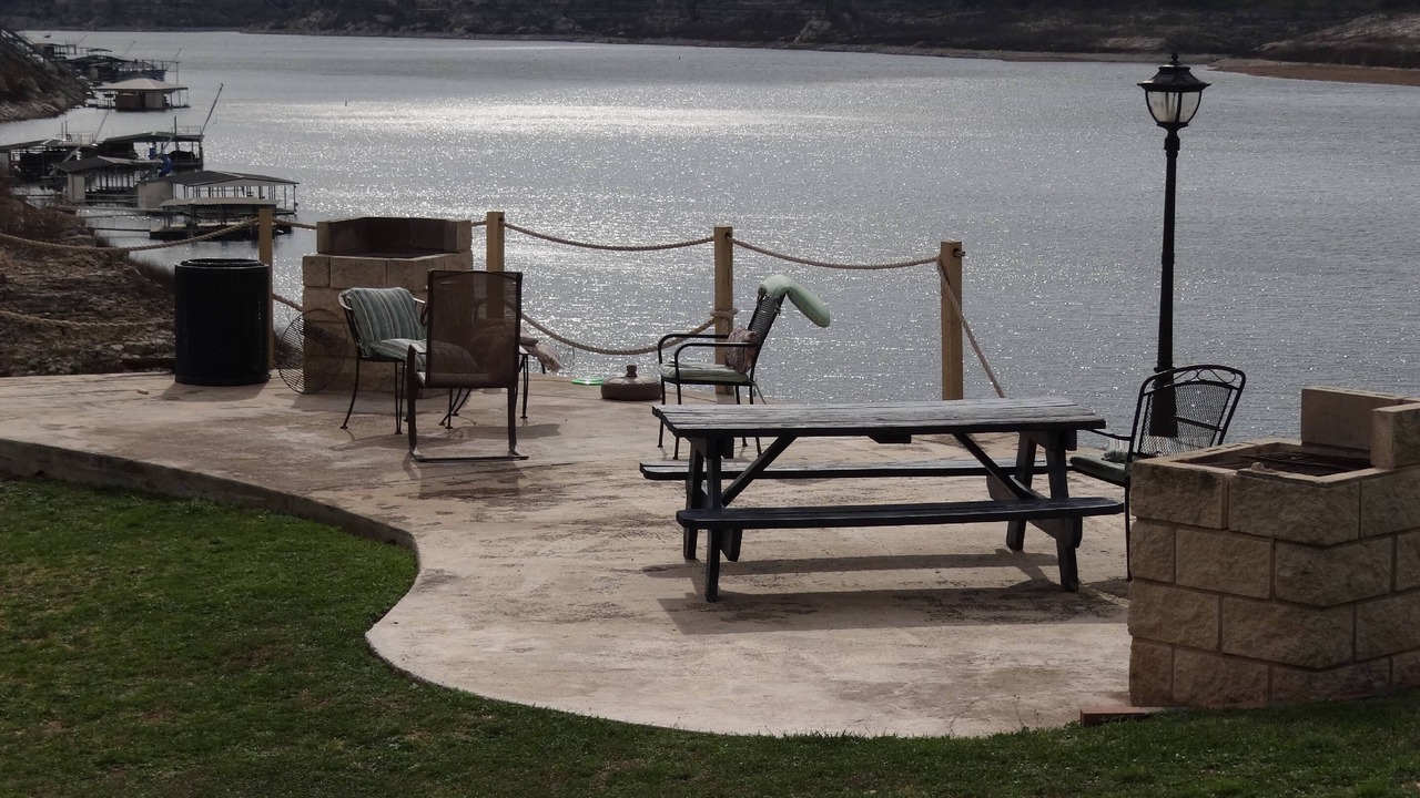 Photo of Outdoor in Highland Lake Estates