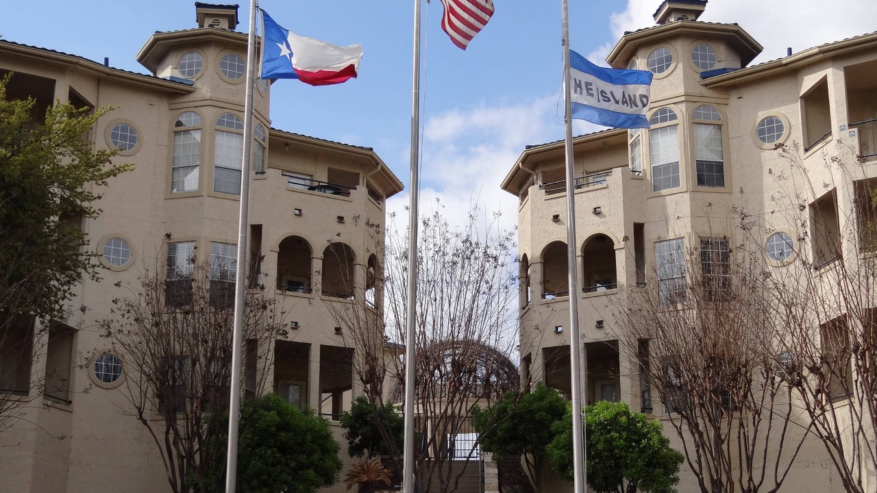 Photo of Outdoor in Highland Lake Estates