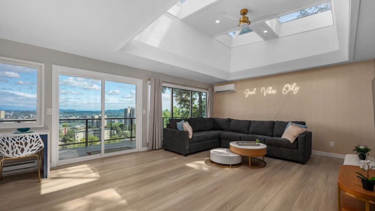 Photo of Livingroom in Portland Heights