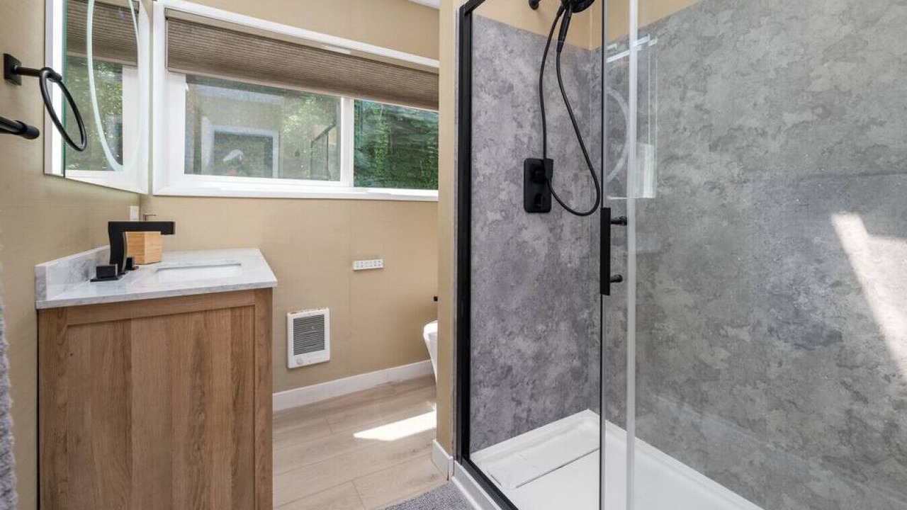 Photo of Bathroom in Portland Heights
