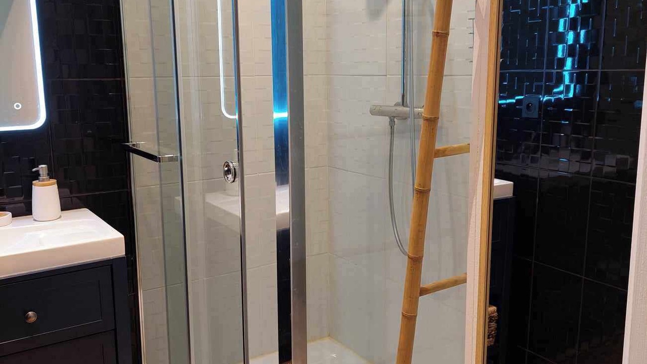 Photo of Bathroom in Tours