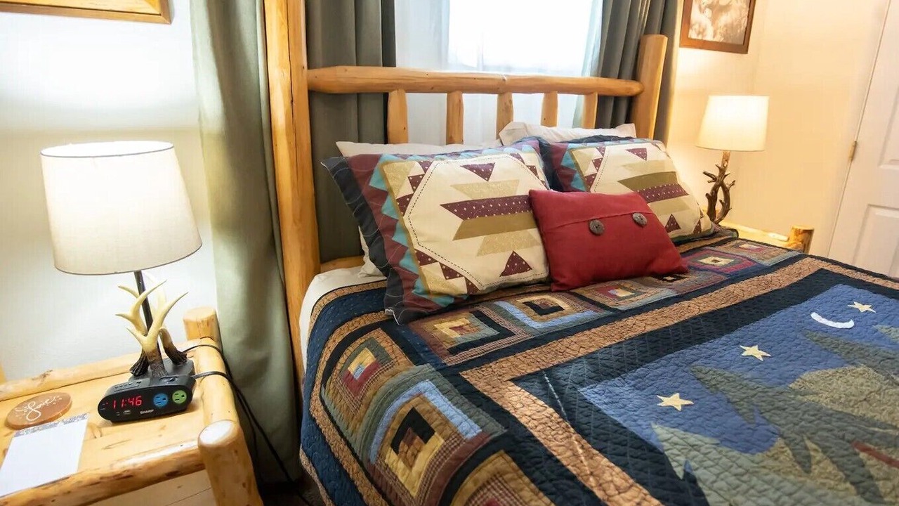 Photo of Bedroom in Ririe