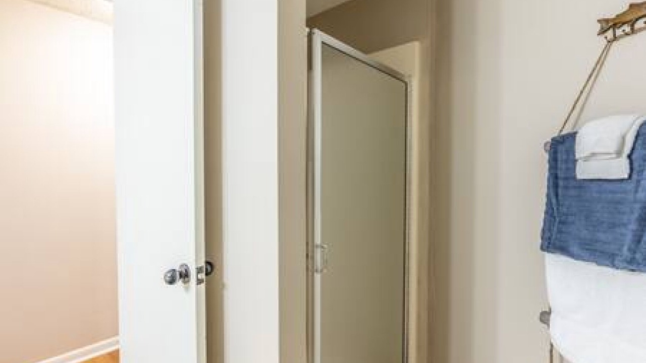 Photo of Bathroom in Pangburn